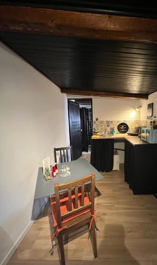 Le Clos De L'olivier Apartamento *
